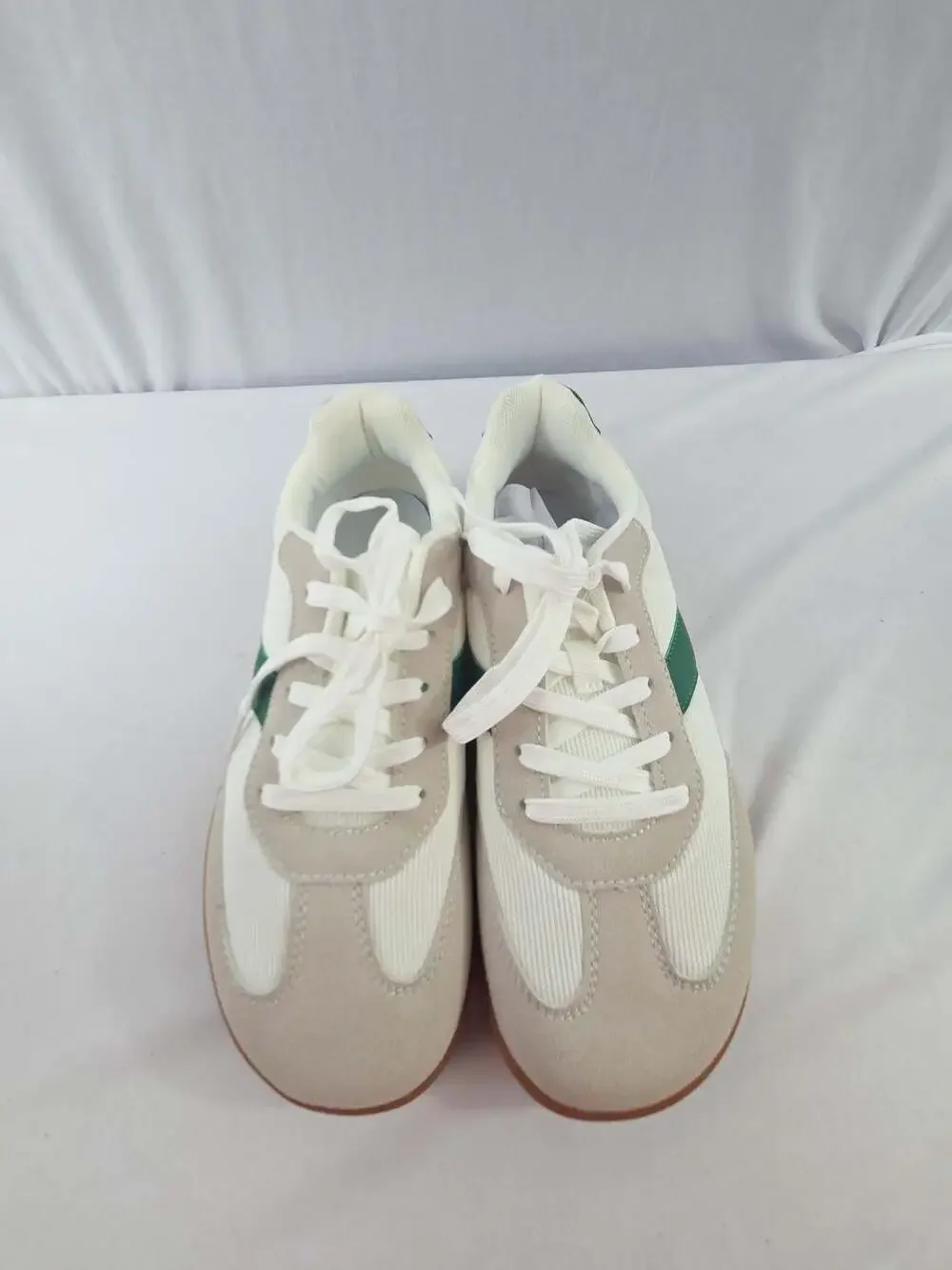 HSQ Women's Retro Casual Lace-Up Sneakers